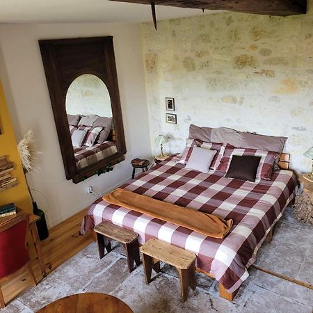 Chambre Vigne, Piscine Spa Fitness Lugon et l’Ile du Carney Kültér fotó